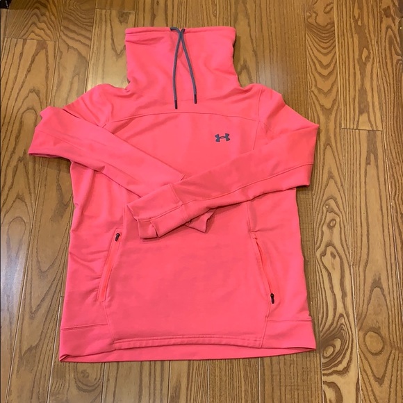 Under Armour Tops - Women’s Under Armour Long Sleeve Cowl Neck Shirt